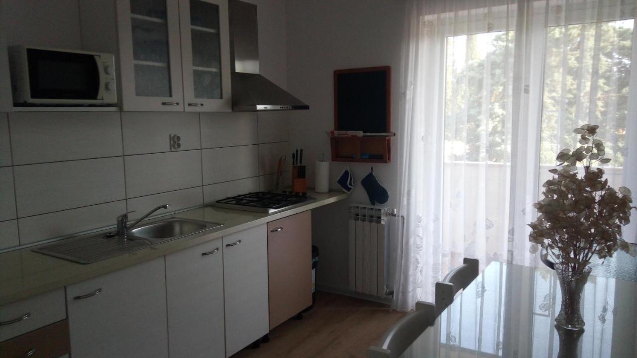 Apartment Ghedas *